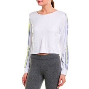 SPLENDID Top Vented Slit Back White Rayon Fitness Tee Athletic Workout Yoga